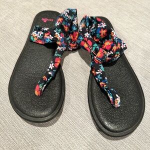 Sanuk Sandals